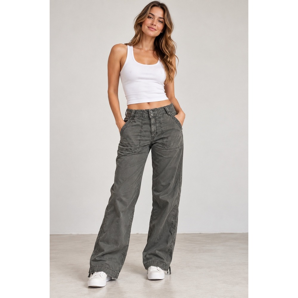 American Eagle Real Good Stretch Cargo Pants Gray Wide Leg Utility Womens 8 Reg
